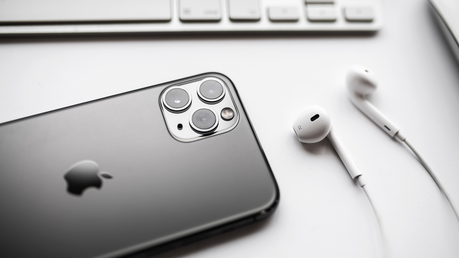 iPhone 11 Pro EarPods
