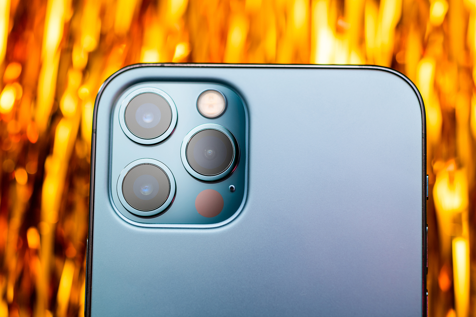 iPhone 2021