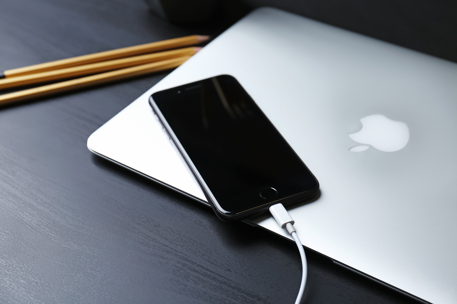 iPhone 2021