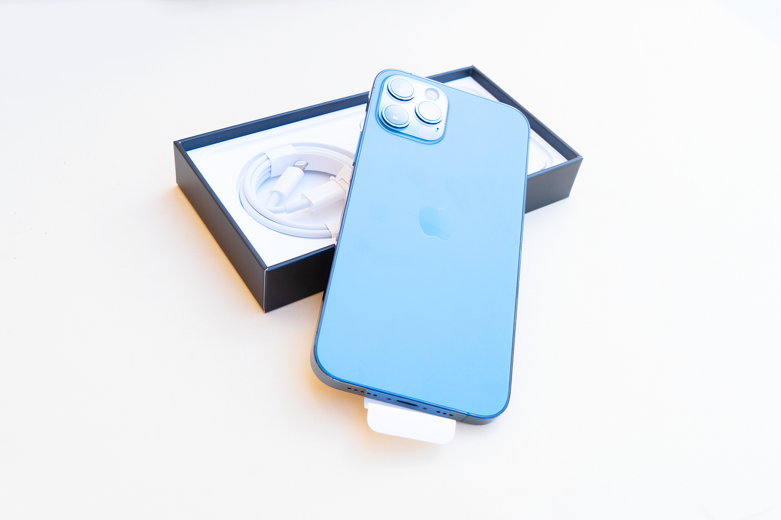 iPhone 2021