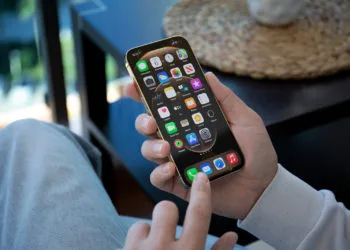 iPhone 2021