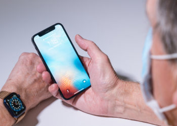 Unlock with Apple Watch