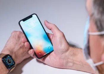 Unlock with Apple Watch