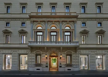 Apple Via del Corso Store