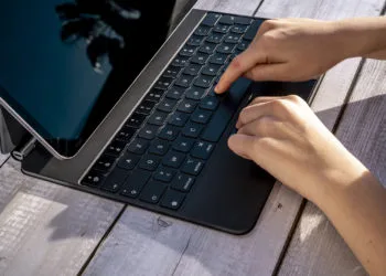 Apple iPad & Mac chip shortage