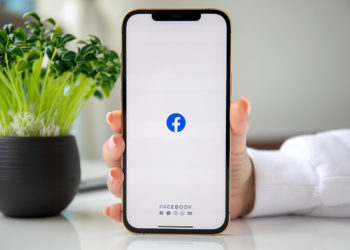 Facebook Podcast feature