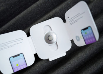 AirTag battery