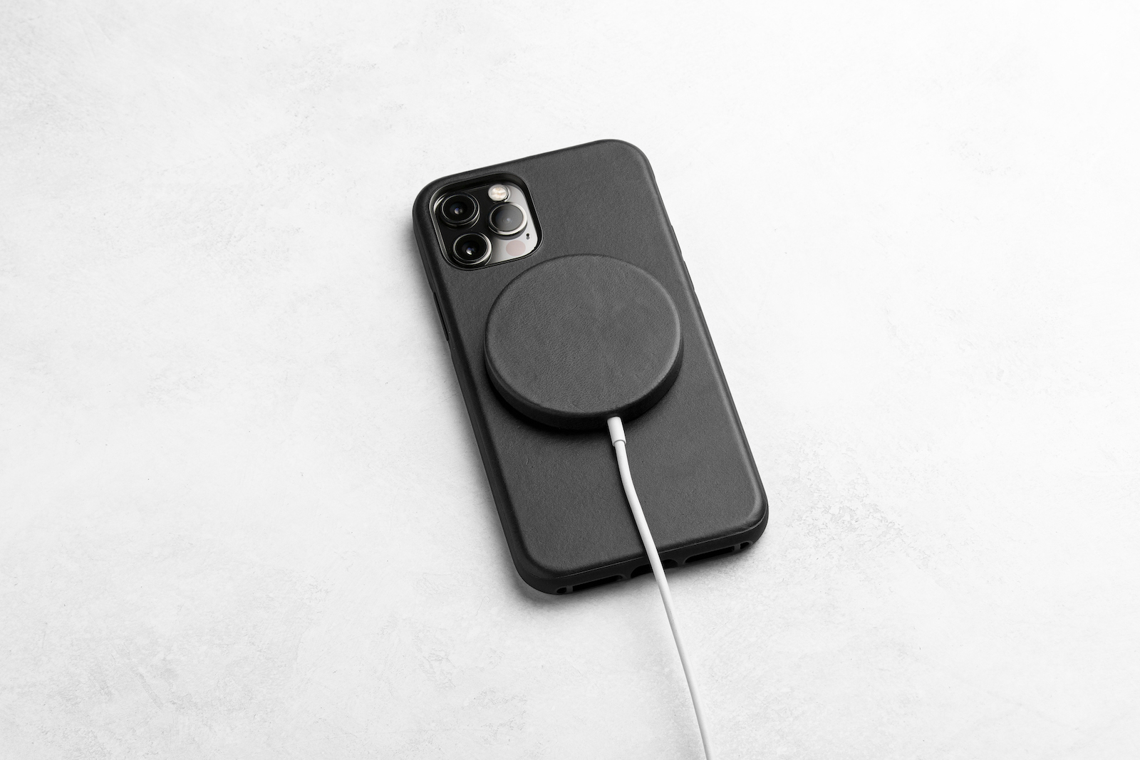 Nomad Leather Case for MagSafe