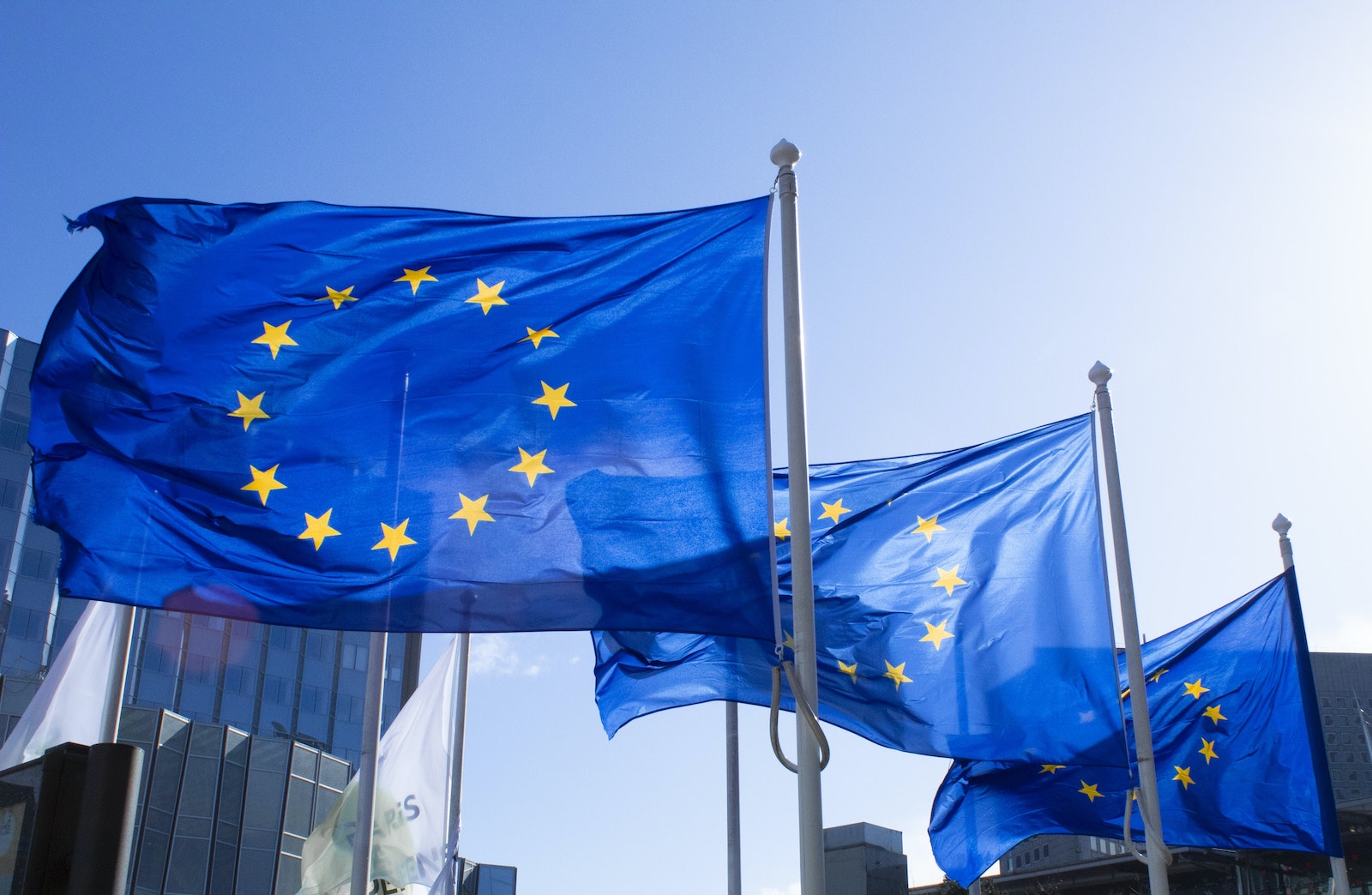 Uniform charger for all smartphones: EU ignores Apple's protest