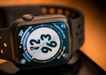 Apple Watch Series 6 Titanium