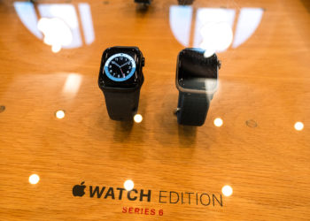 Apple Watch Series 6 Titanium Edition