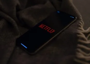 iPhone & iPad: Netflix Spatial Audio Support