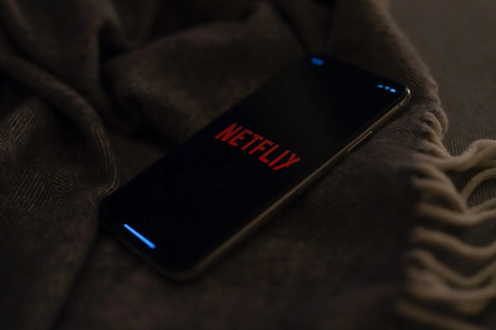 iPhone & iPad: Netflix Spatial Audio Support