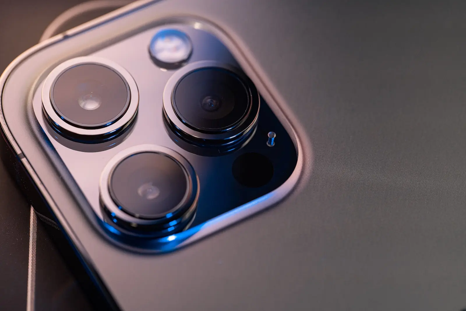 iPhone 13 camera