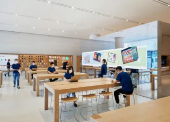 Apple Bonus Employee