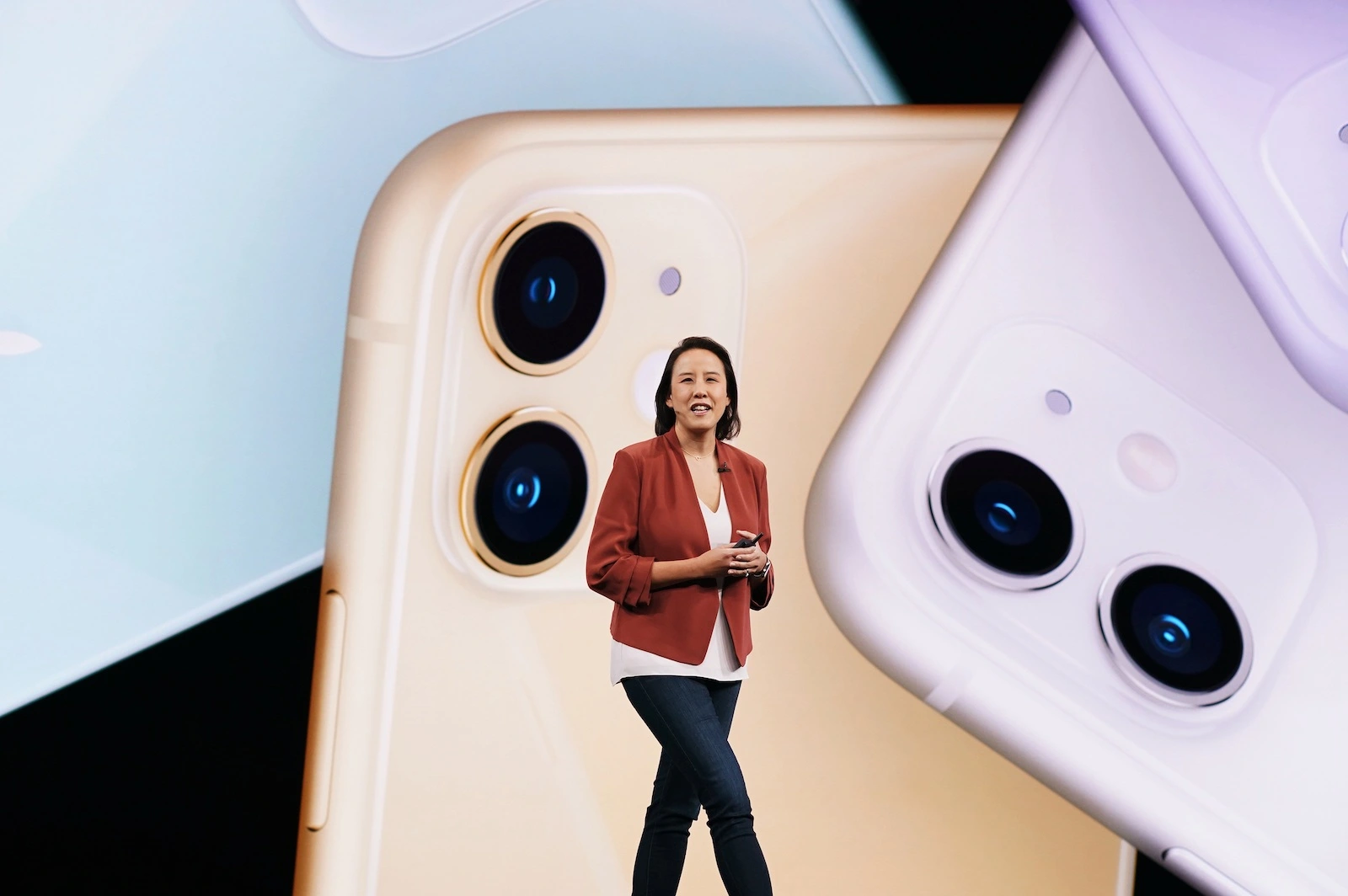 “California streaming” event iPhone 13