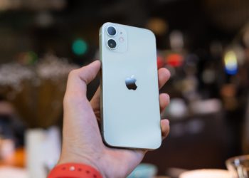 iPhone 13 mini battery life