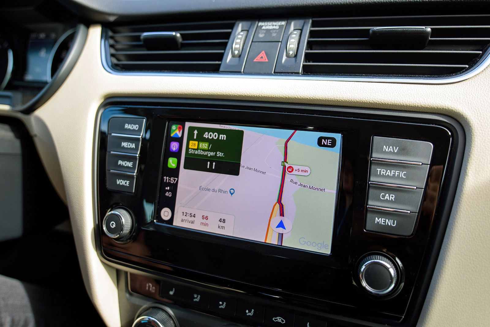 Apple CarPlay