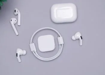 AirPods Health