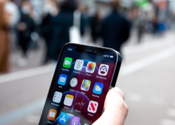 iPhone Sideloading: Apple explains the security and privacy risks