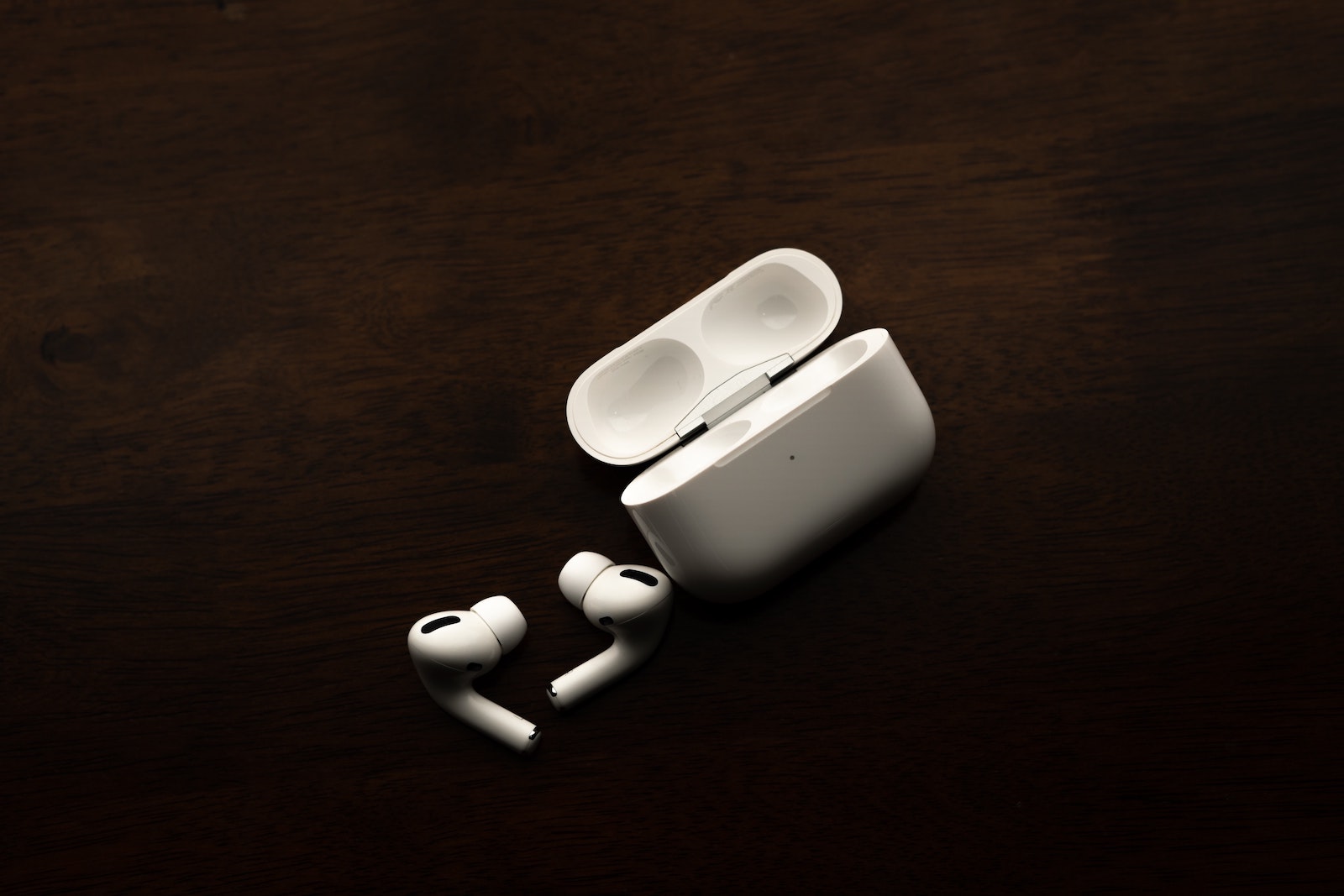 AirPods Pro service program