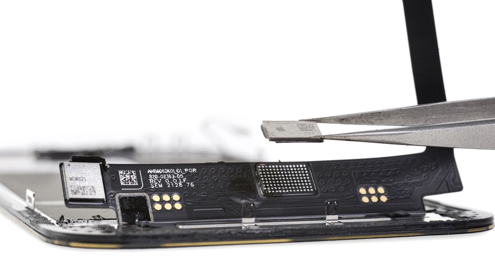 iPhone 13 display repair