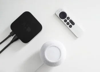 Apple homeOS operating system