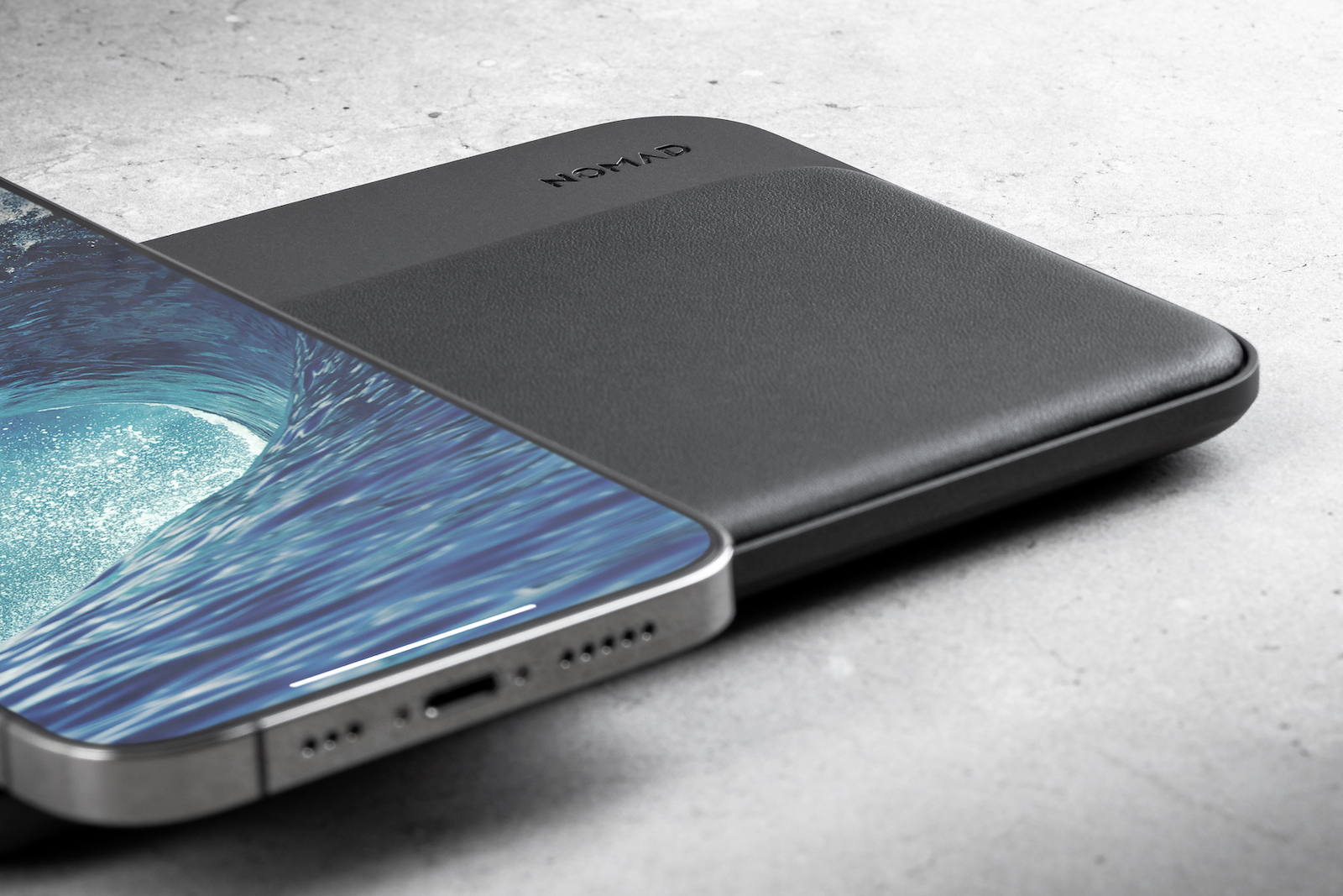Nomad Base Station Hub Edition MagSafe