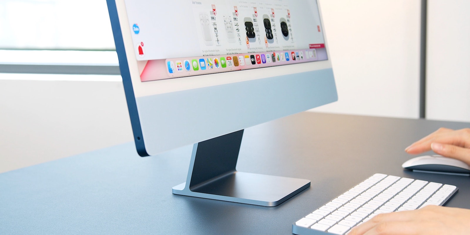 27-inch iMac MiniLED display