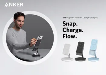 Anker 2-in-1 charging station with removable magnetic battery in hands-on
