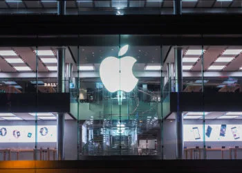 3 trillion dollars: Apple breaks new trillion mark