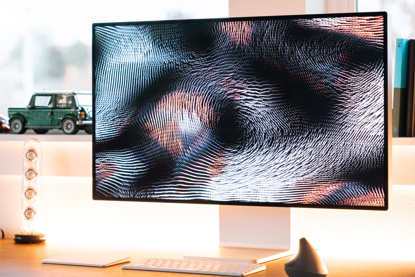 "Peek Performance": Apple could introduce new screen