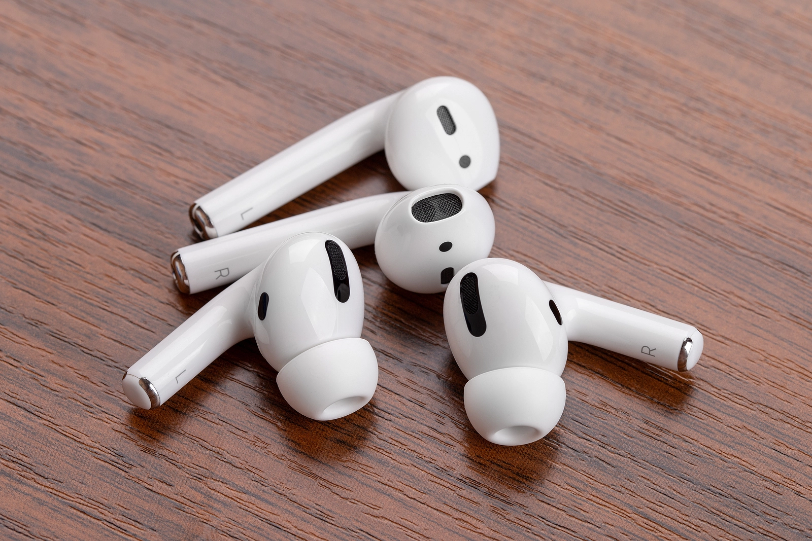 AirPods firmware