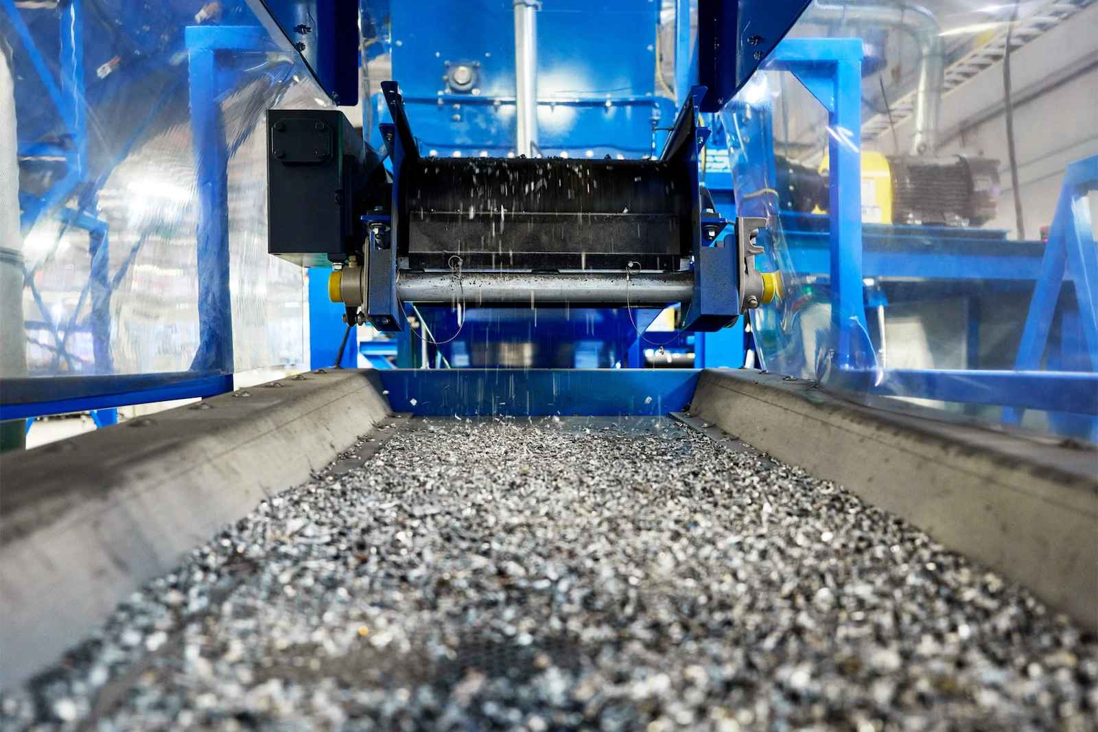 Apple expands the use of recycled materials in its products