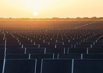 Apple helps suppliers accelerate the use of renewable energy worldwide