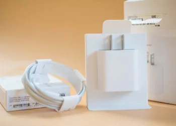 Apple charger