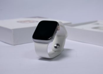 Apple Watch Series 6 Repair Program