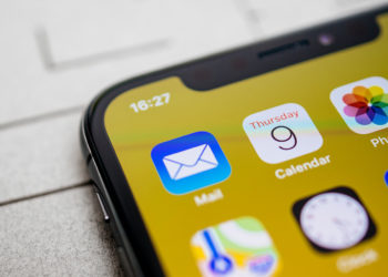 iOS 16 Mail app