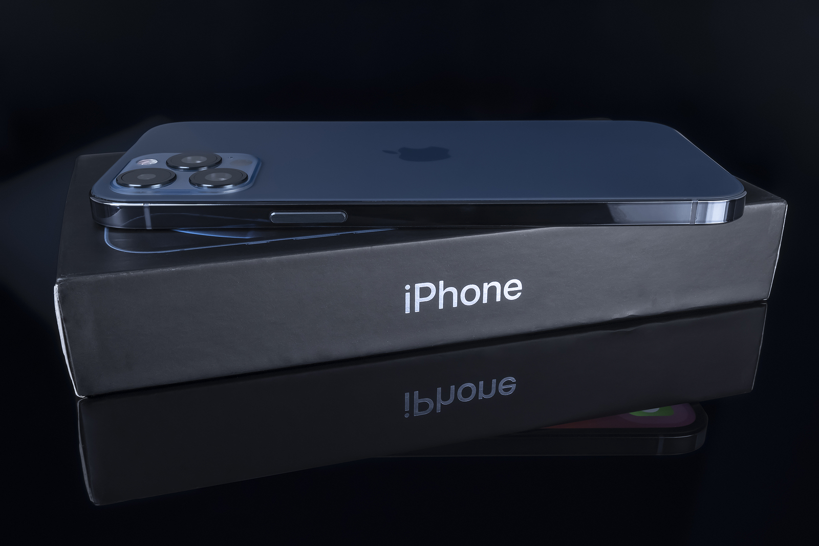 iPhone 14 starting price