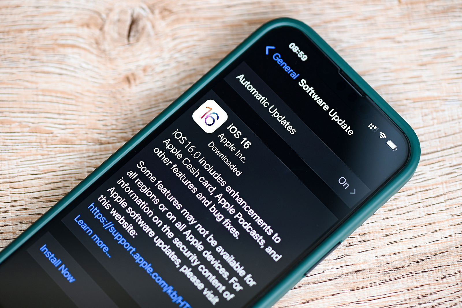 iOS 16, watchOS 9 & more: Now available for download
