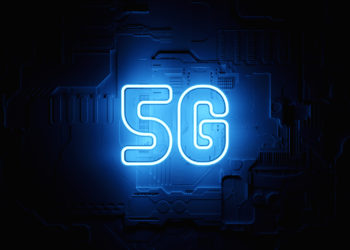 iPhone 2023 5G modem