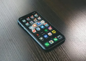 iOS 16.2 notifications