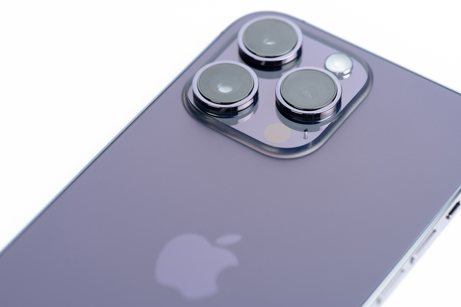 iPhone 15 Pro prices