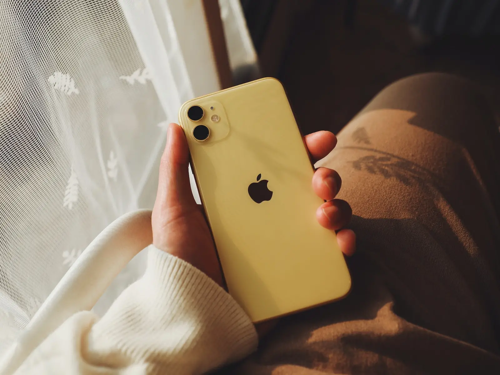 iPhone 14 Apple