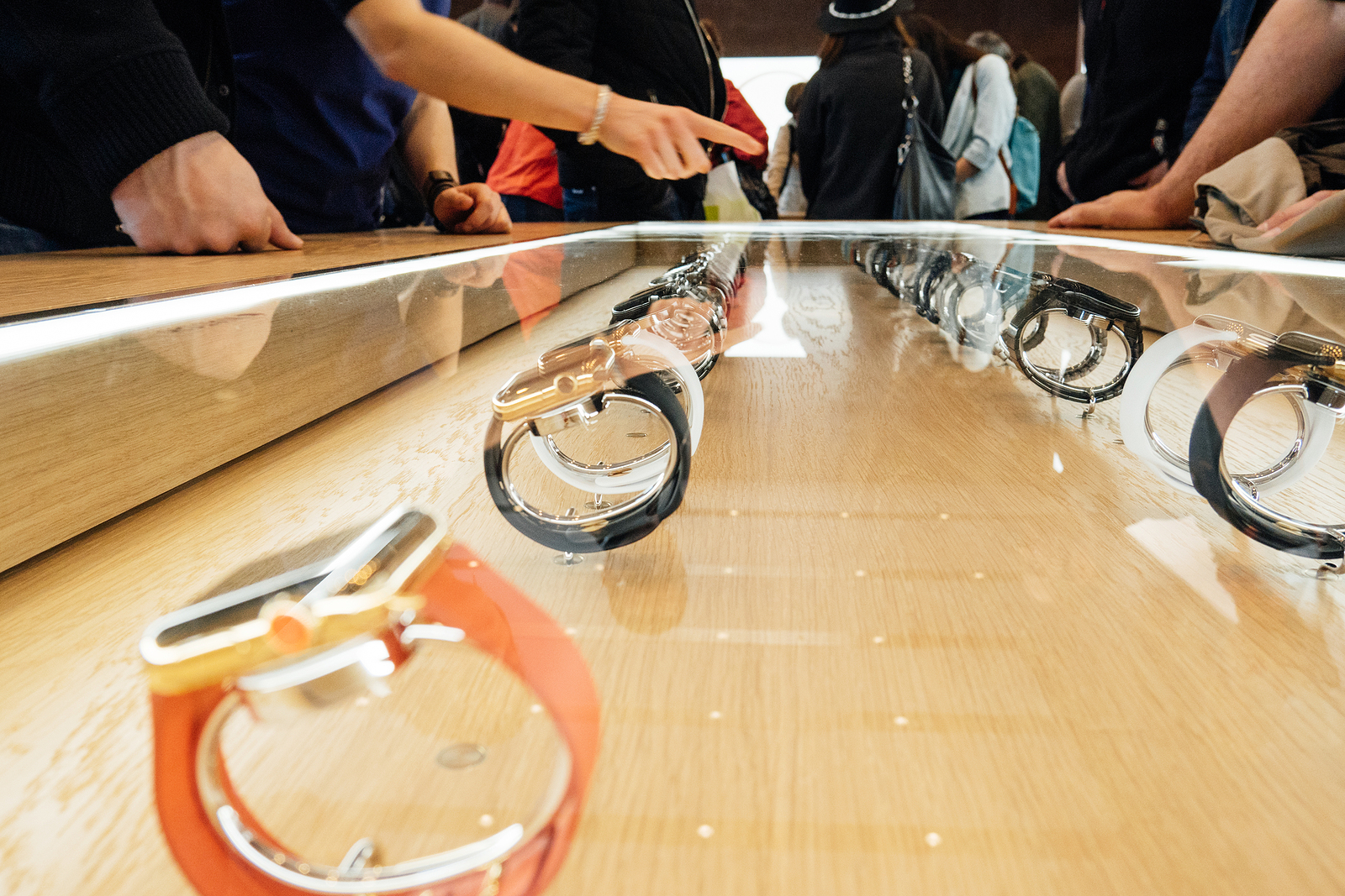 Apple Watch sales ban