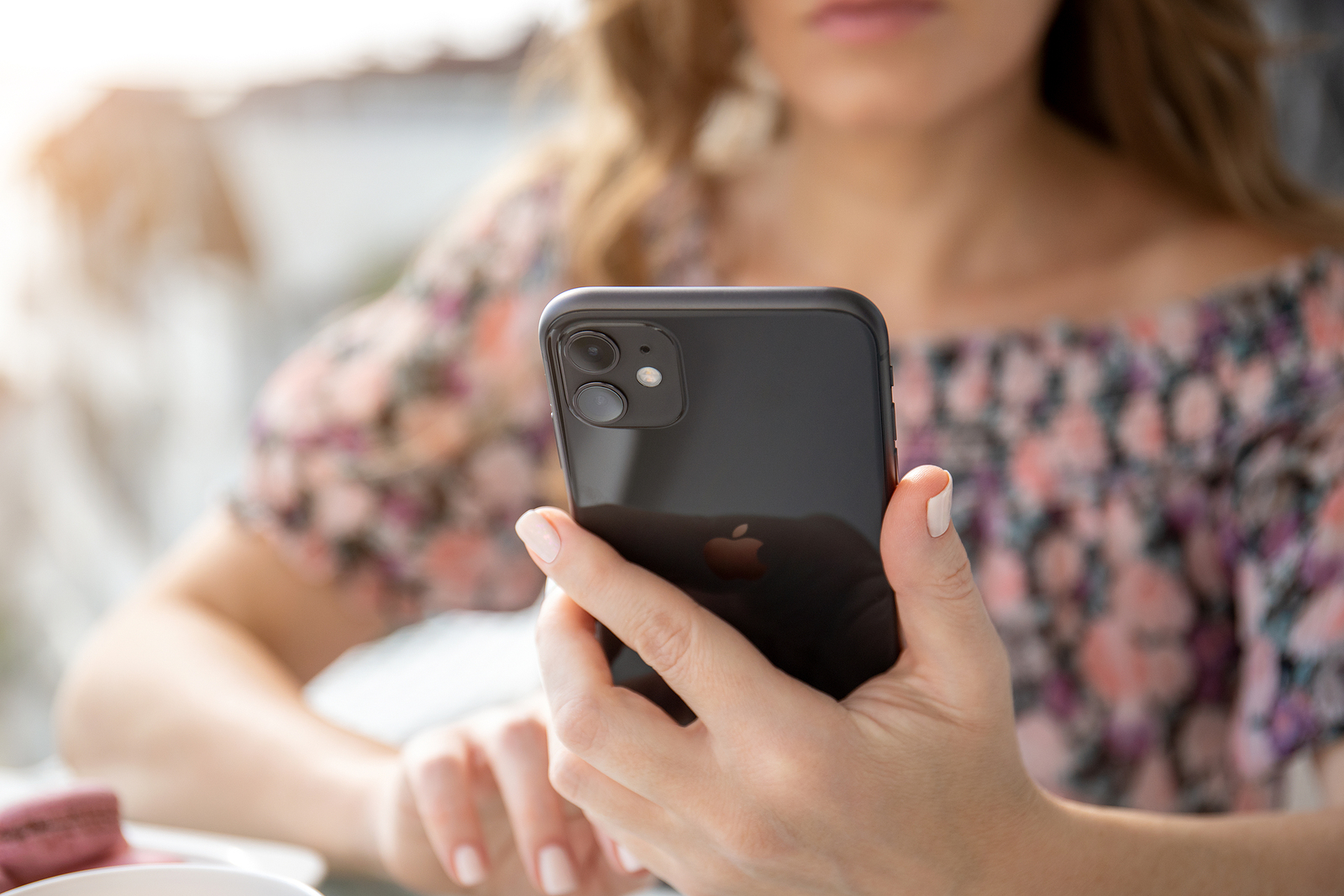iPhone screen distance