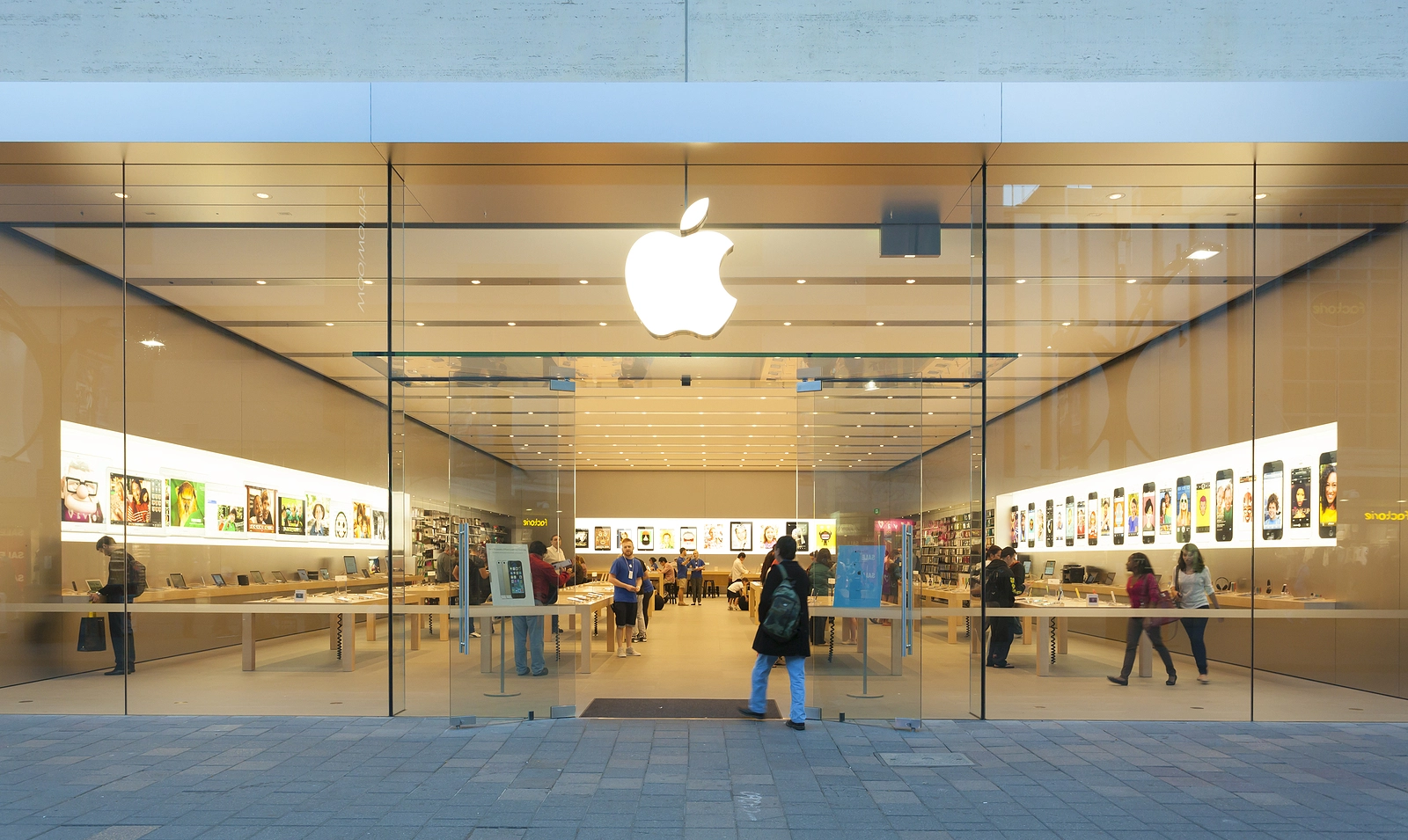 Apple iPhone