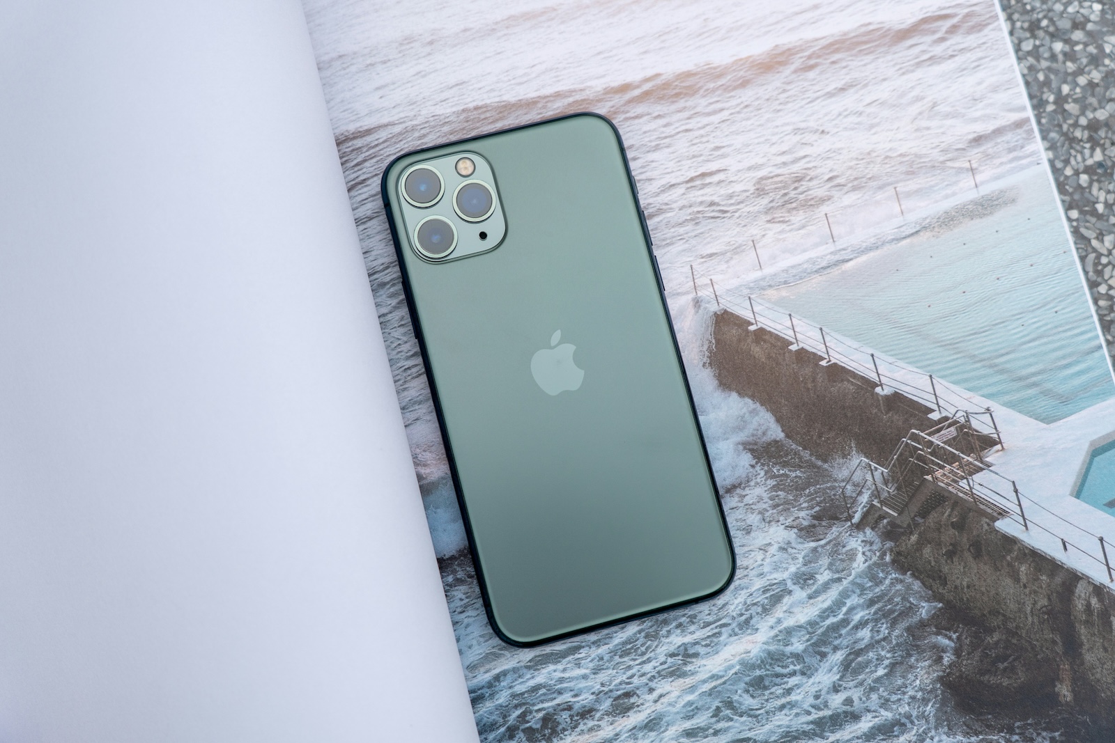 Apple iPhone Gemini iOS 18