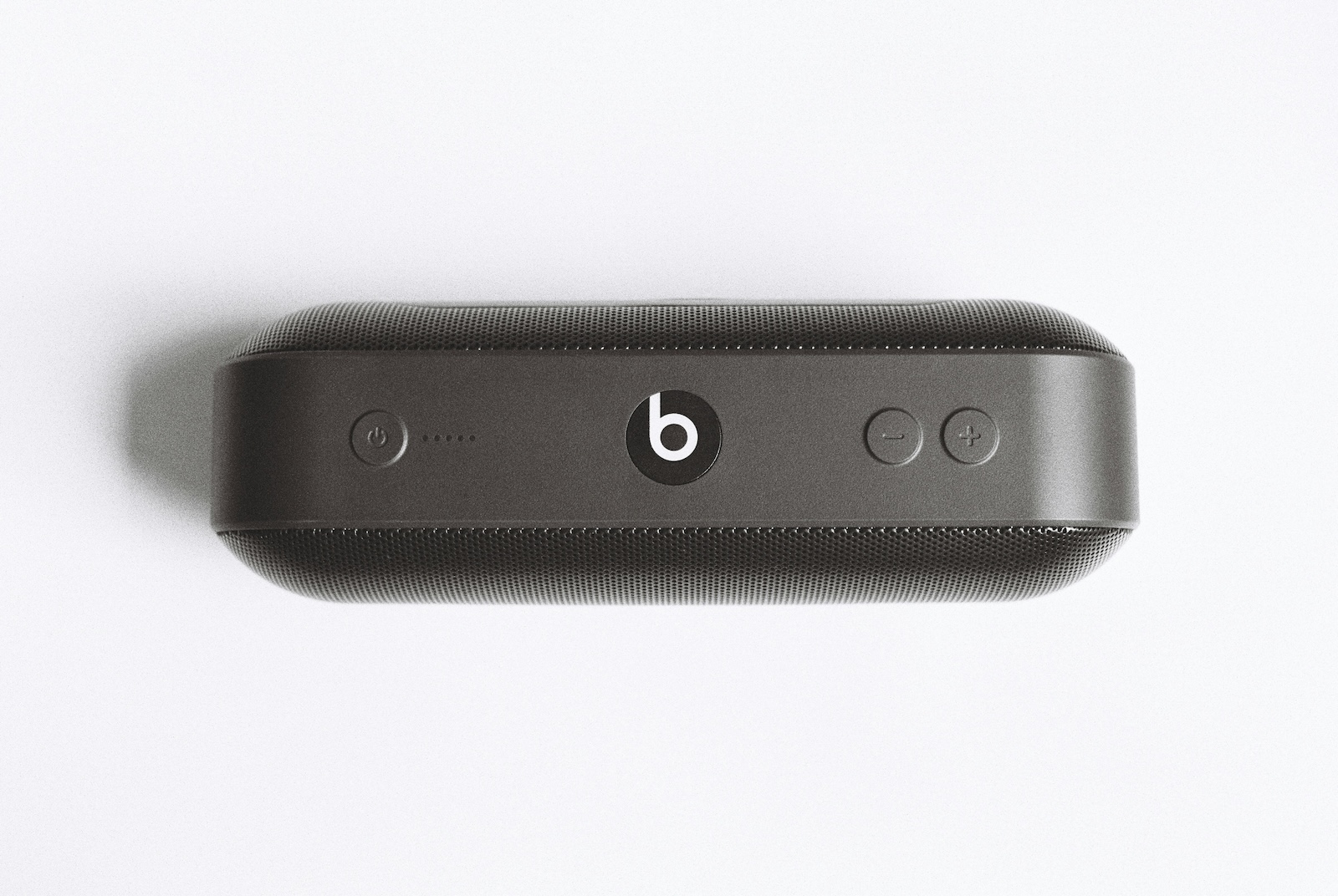 Beats Pill iOS 17.5