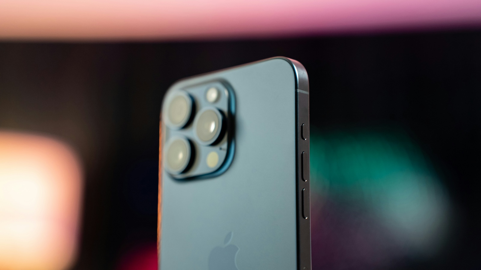 iPhone 16 Pro Max Apple